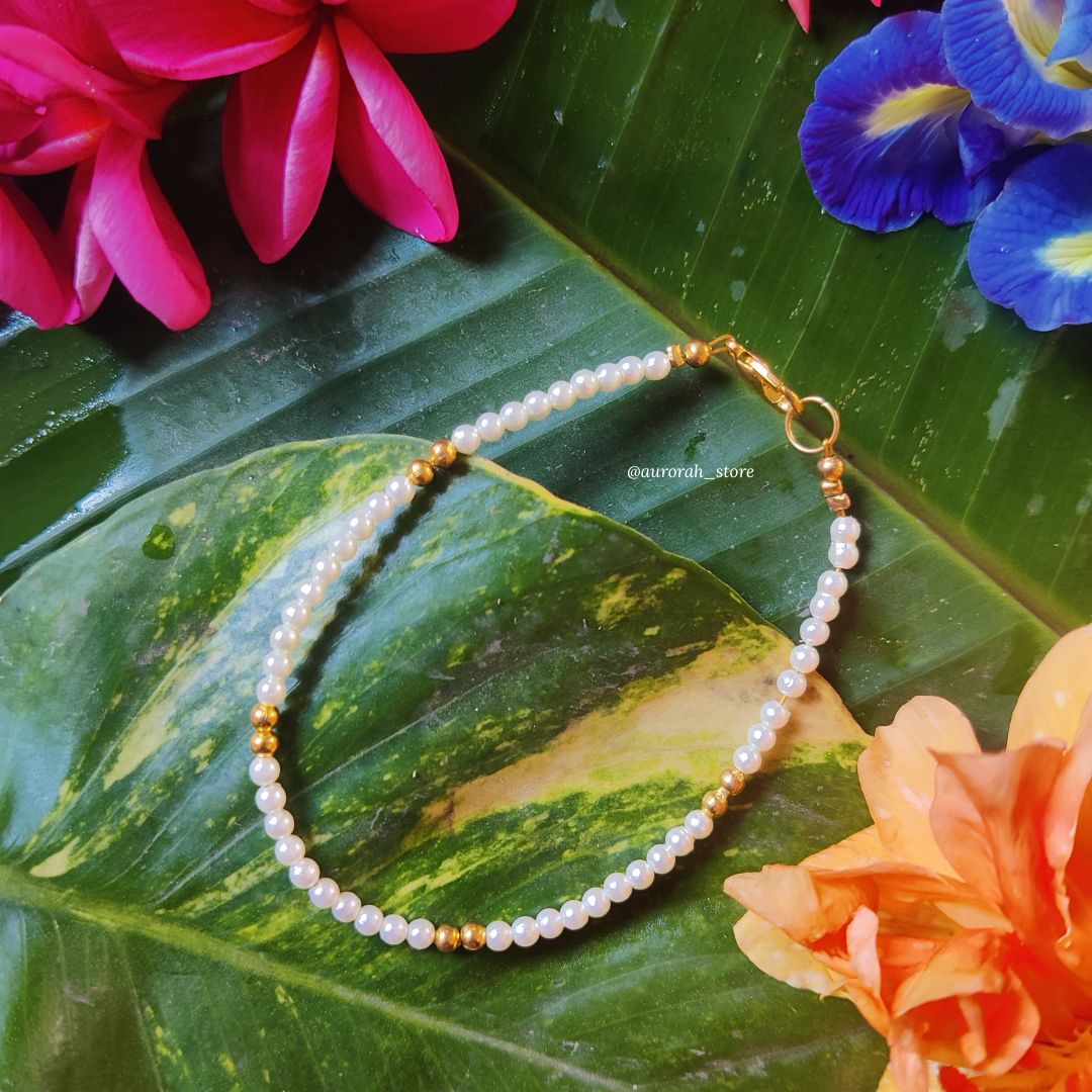 Antara - Handmade Pearl Bracelet AS031