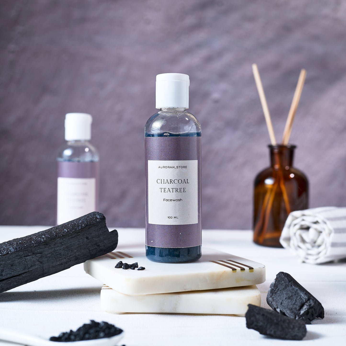 Charcoal teatree facewash