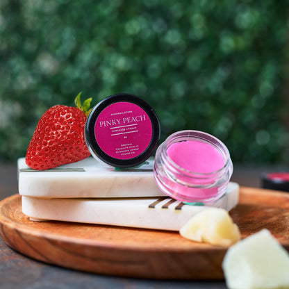 Pinky peach lipbalm